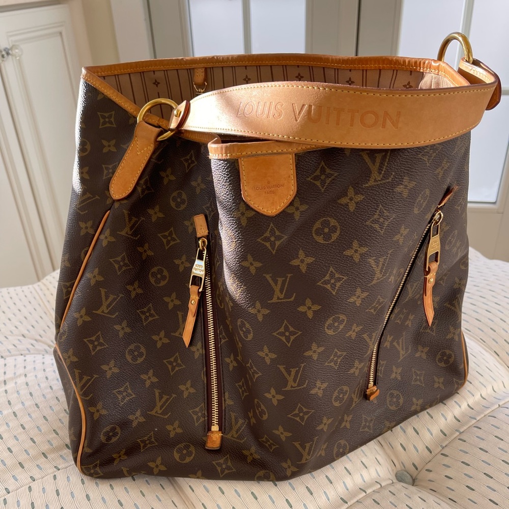 Louis Vuitton Delightful Mm Shoulder Bag